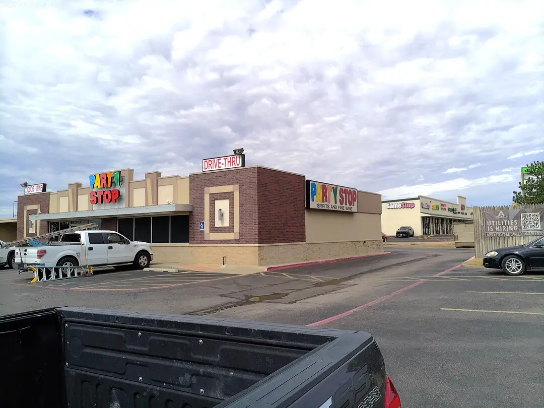 Party Stop liquor store on Coulter Street in Amarillo, TX