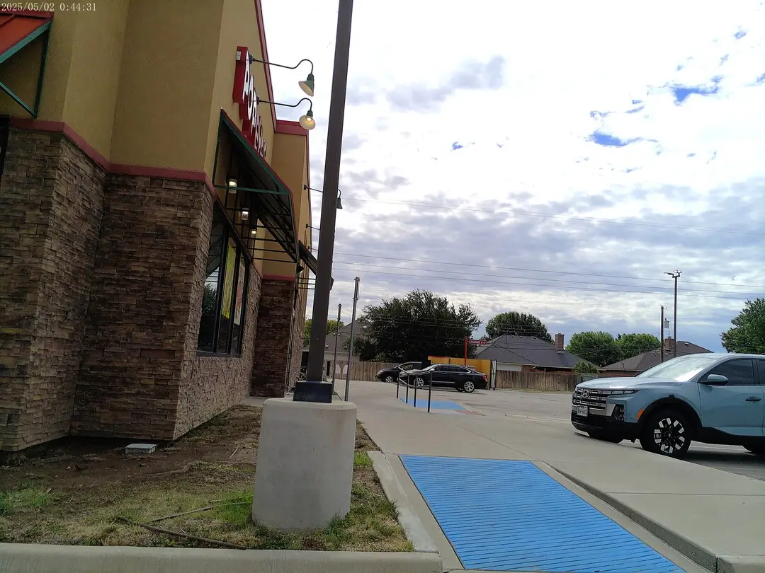 Side entrance and accessible parking at Popeyes on Coulter Street